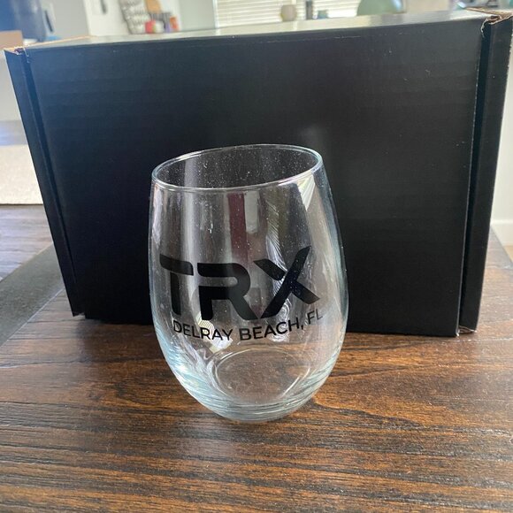 Limited Edition Delray Beach TRX Training Center Wine Glass Set - Picture 1 of 3
